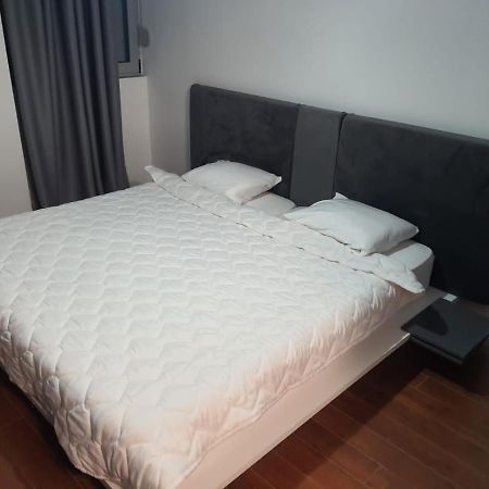 Modern Apartment Korca 3 Eksteriør billede