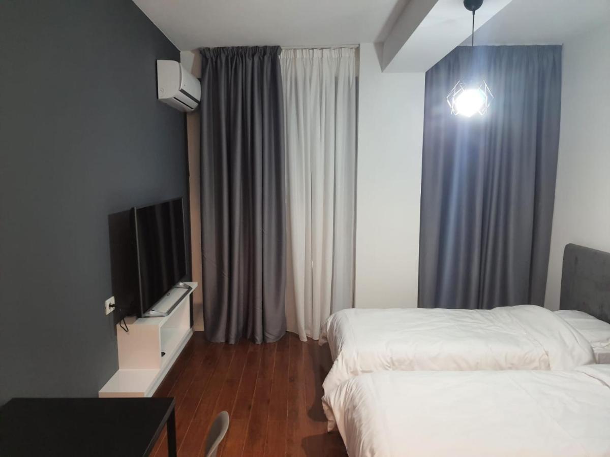 Modern Apartment Korca 3 Eksteriør billede