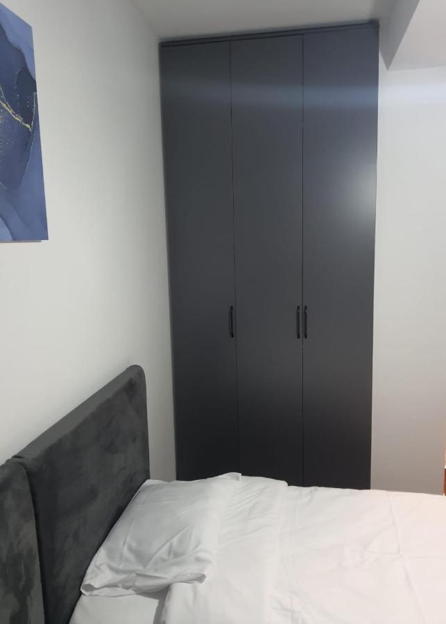 Modern Apartment Korca 3 Eksteriør billede